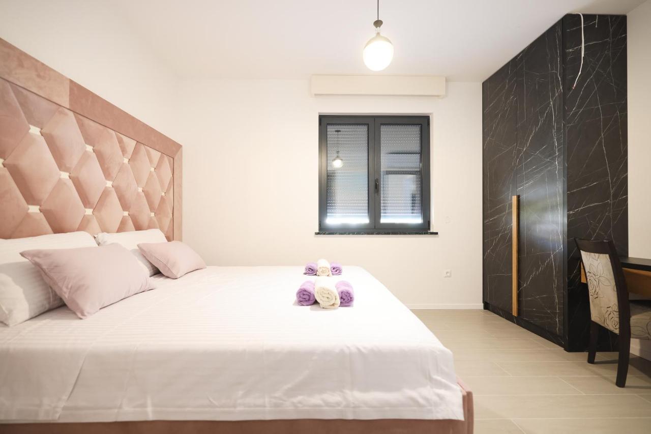 Apartmani Bliss Sukosan Exterior photo